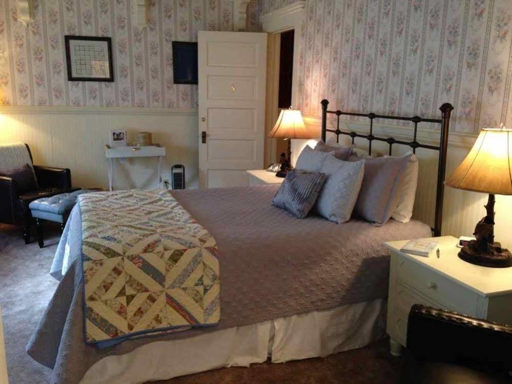 McCloud River Bed&Breakfast Buitenkant foto