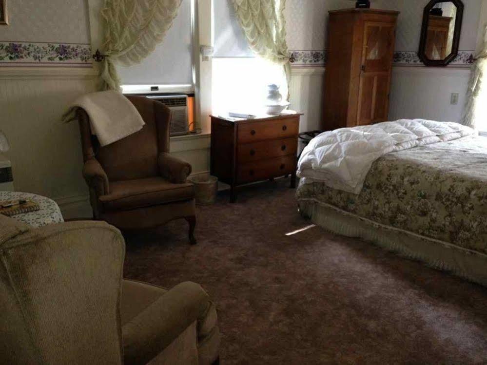 McCloud River Bed&Breakfast Buitenkant foto